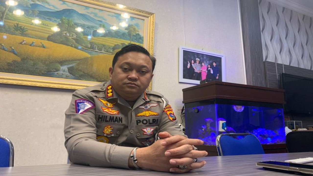 Direktur Lalu Lintas Polda Sumbar Kombes Pol Hilman Wijaya. ANTARA/Mario Sofia Nasution