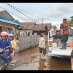 Sungai Kahayan di Palangka Raya meluap merendam pemukiman warga-1680581698