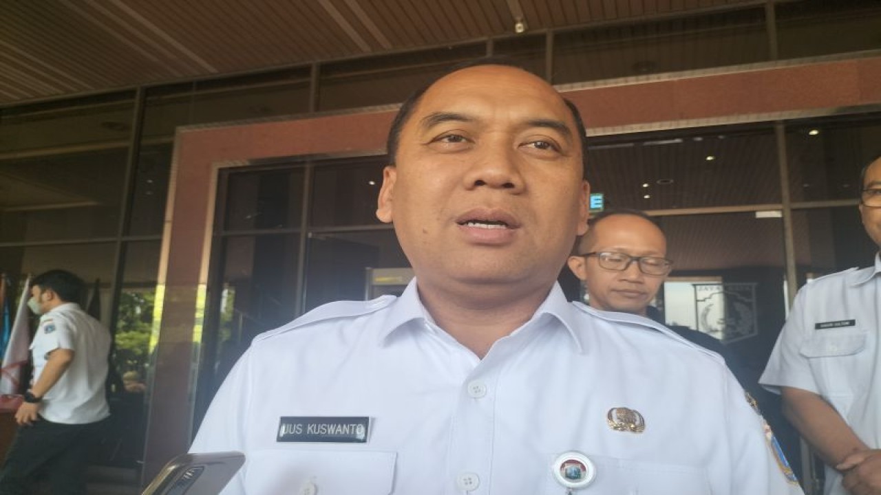 Wali Kota Jakarta Barat, Uus Kuswanto, saat ditemui di kantor Wali Kota Jakarta Barat, (5/3/2023) ANTARA / Walda