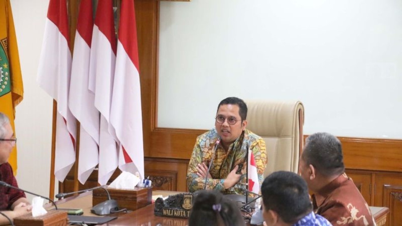 Wali Kota Tangerang Arief R Wismansyah di Puspemkot Tangerang.