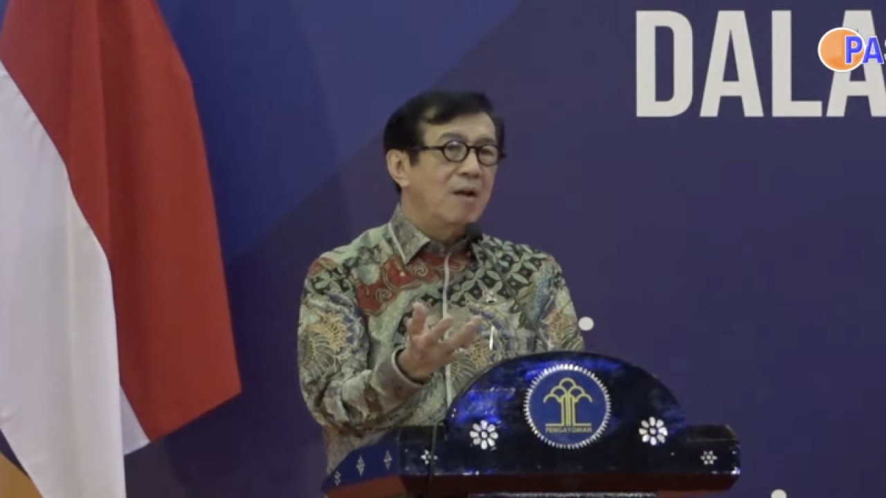 Tangkapan layar Menteri Hukum dan Hak Asasi Manusia (Menkumham) Yasonna H Laoly dalam simposium nasional bertajuk, “Menuju Paradigma Baru Pemidanaan Indonesia”, dipantau dari kanal YouTube Humas Ditjenpas, di Jakarta, Kamis (13/4/2023). ANTARA/Putu Indah Savitri.