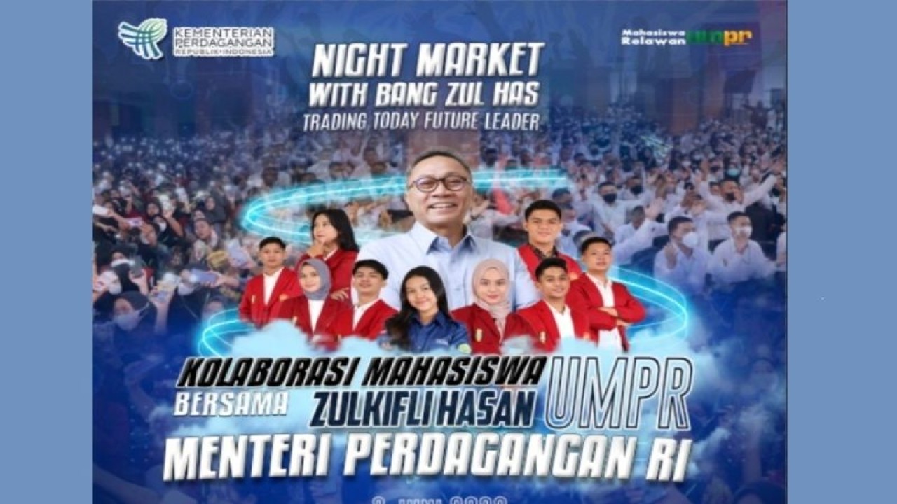 Bazar hasil produk olahan kelompok mahasiswa kewirausahaan dari 6 Fakultas UMPR digelar dengan mengundang Menteri Perdagangan RI Zulkifli Hasan dengan nuansa Night Market. (ANTARA/HO-Humas UMPR)