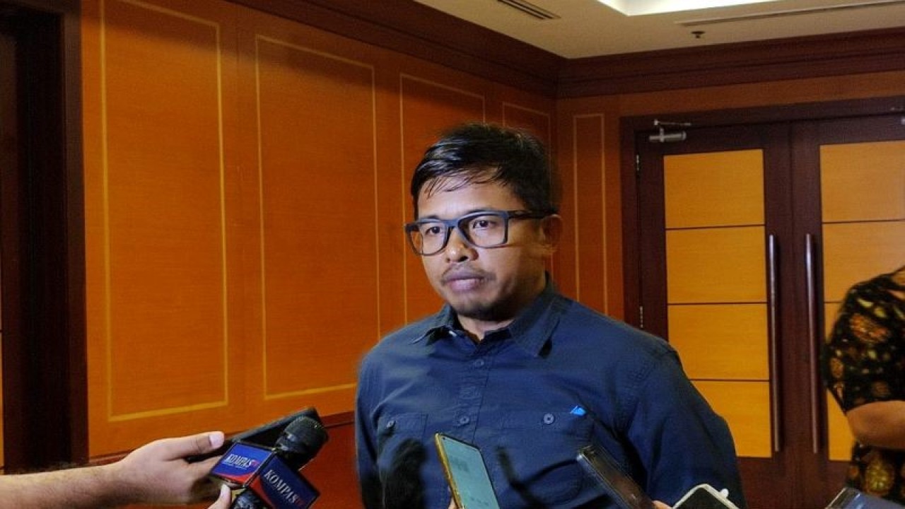 Anggota KPU RI Idham Holik. ANTARA/Tri Meilani Ameliya