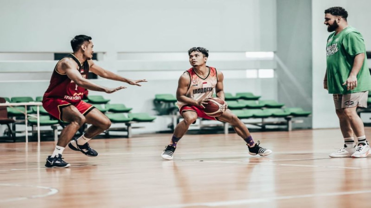 Timnas basket putra berlatih ke Australia untuk persiapan SEA Games 2023 Kamboja. ANTARA-HO-Perbasi