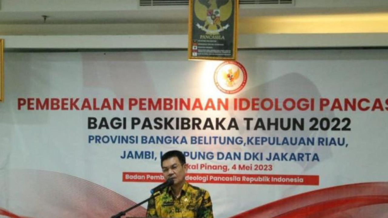 Sekretaris Daerah Kepulauan Bangka Belitung Naziarto (Aprionis)