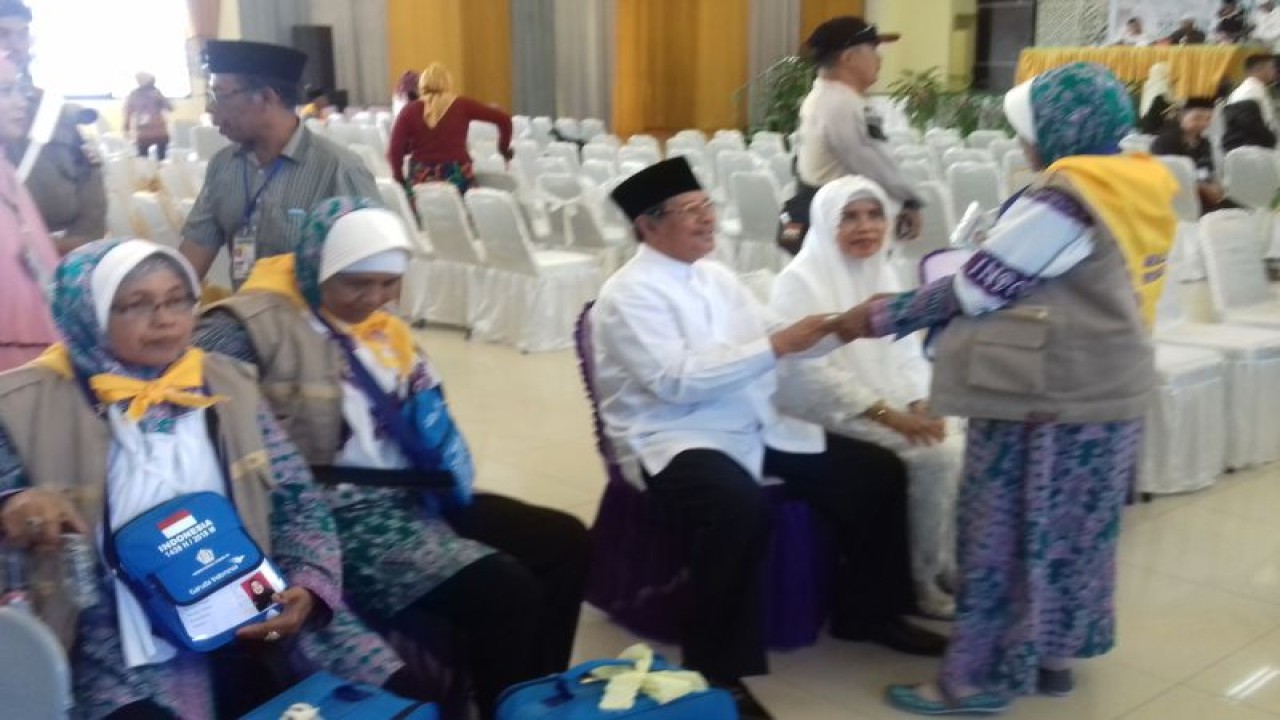 Calon haji asal Kota Ternate, Provinsi Maluku Utara. FOTO ANTARA/Abdul Fatah