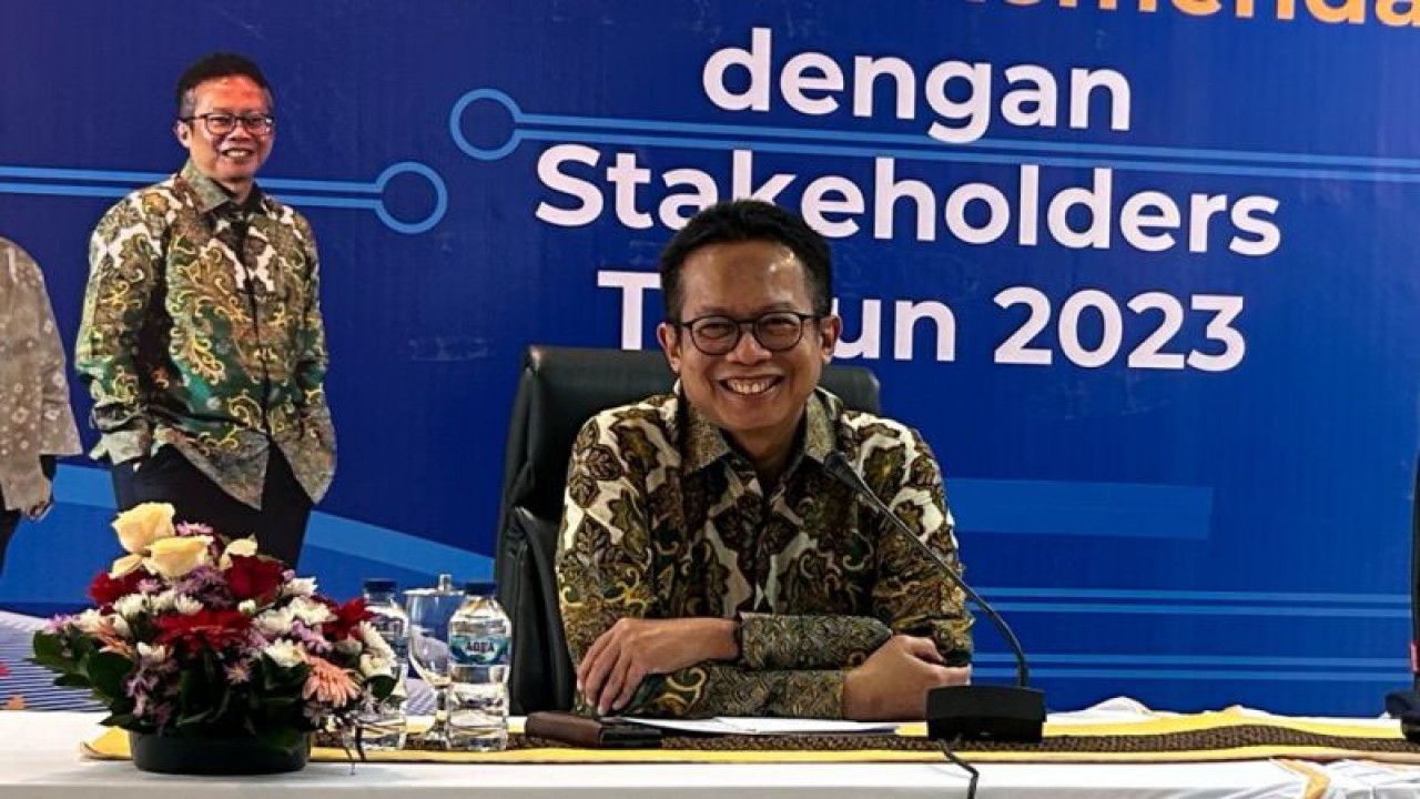 Kepala Badan Pengawas Perdagangan Berjangka Komoditi (Bappebti) Didid Noordiatmoko saat konferensi pers ekspor CPO di Jakarta, Jumat (19/5/2023). ANTARA/Maria Cicilia Galuh.