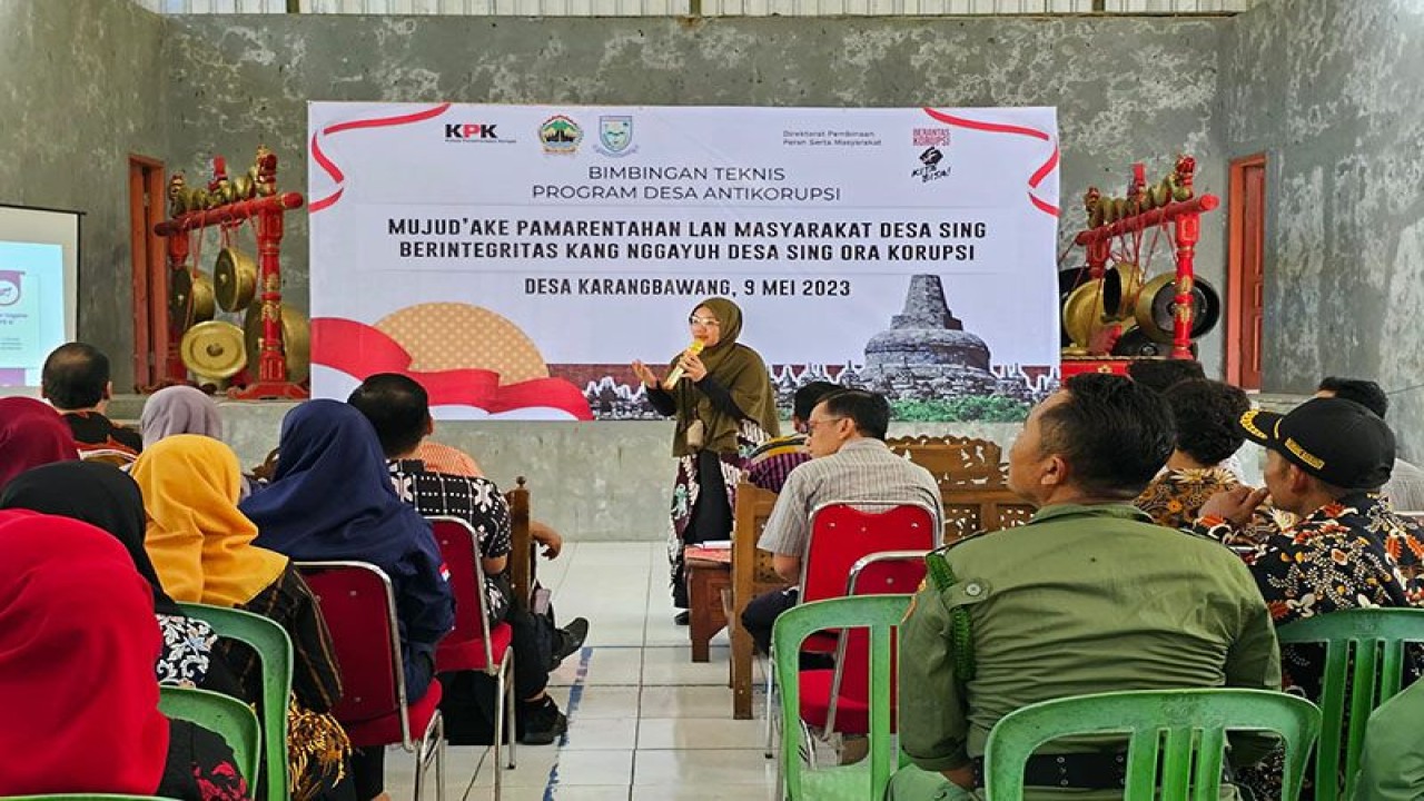 Kegiatan bimbingan teknis Program Desa Antikorupsi yang digelar Kedeputian Pendidikan dan Peran Serta Masyarakat Komisi Pemberantasan Korupsi (KPK) di Desa Karangbawang, Kecamatan Rembang, Kabupaten Purbalingga, Selasa (9/5/2023). ANTARA/HO-KPK