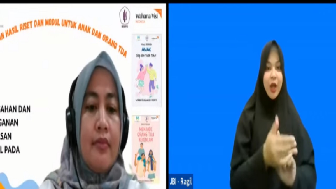 Asisten Deputi Pemenuhan Hak Anak Bidang Pengasuhan dan Lingkungan KemenPPPA Rohika Kurniadi Sari (bawah) dalam acara bertajuk "Pencegahan dan Penanganan Kekerasan Seksual pada Anak", di Jakarta, Selasa (23/5/2023). (ANTARA/ Anita Permata Dewi)