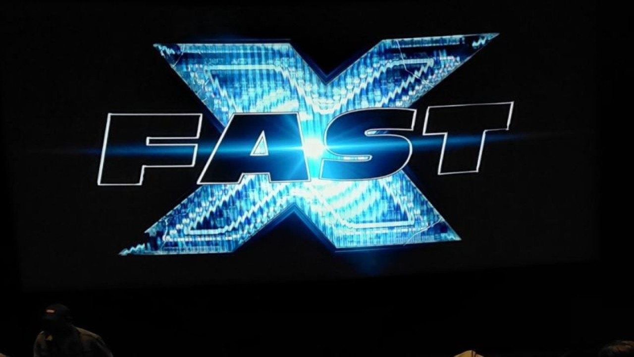 Banner resmi film "Fast X". (ANTARA/Adimas Raditya)