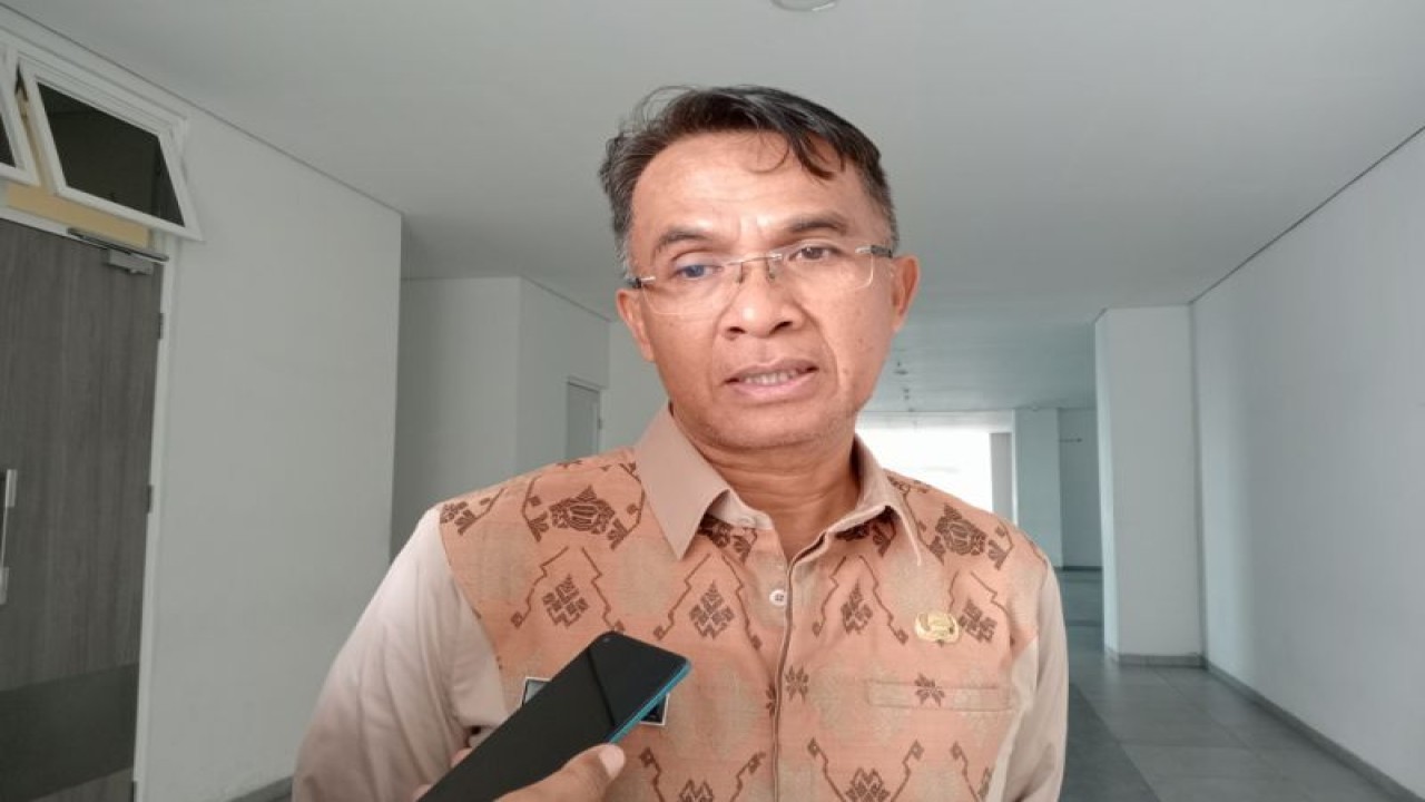 Sekda Lombok Tengah, Nusa Tenggara Barat, Lalu Firman Wijaya (ANTARA/Akhyar)