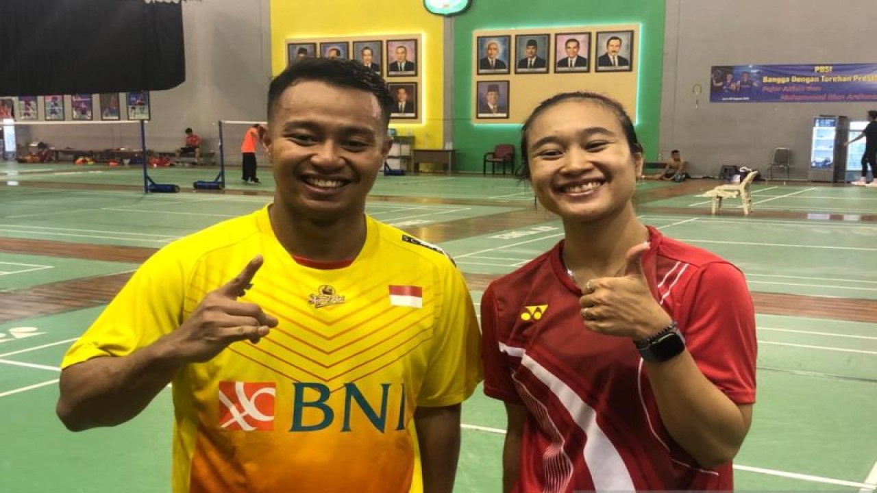 Ganda campuran Rehan Naufal Kusharjanto/Lisa Ayu Kusumawati membawa persiapan maksimal demi tampil membela Kontingen Indonesia pada ajang SEA Games 2023 di Phnom Penh, Kamboja, pada 5-17 Mei. (ANTARA/Roy Rosa Bachtiar)