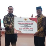 Gubernur Sulsel serahkan hibah Rp1 miliar kepada FKUB-1684824287