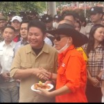 Gubernur Sumatera Selatan (Sumsel) Herman Deru (kiri). ANTARA/M Riezko Bima Elko P-1683104325