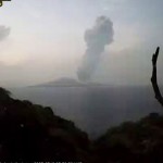 Gunung Anak Krakatau meletus semburkan abu setinggi satu kilometer-1683795972