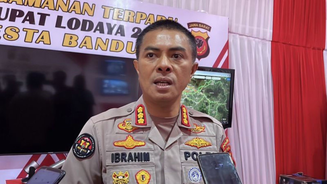 Kabidhumas Polda Jawa Barat Kombes Pol. Ibrahim Tompo. (ANTARA/Bagus Ahmad Rizaldi)