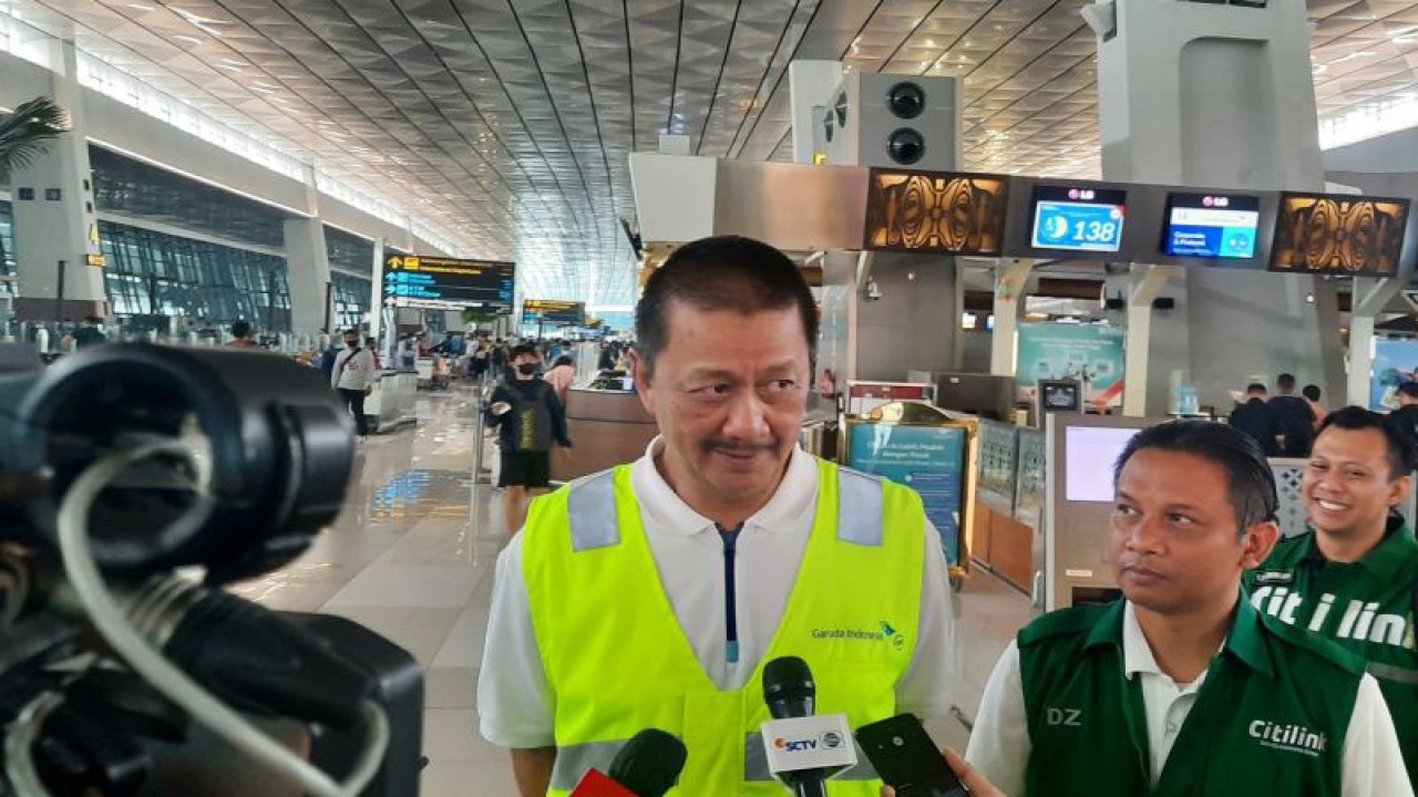 Direktur Utama PT Garuda Indonesia, Irfan Setiaputra. (ANTARA/Azmi Samsul Maarif)
