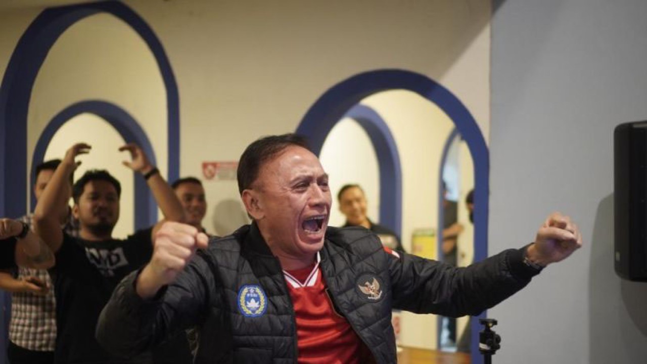 Mantan Ketua Umum PSSI Iwan Bule. (ANTARA/HO)