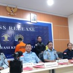 Kanim Bitung serahkan WNA diduga lakukan tindak pidana keimigrasian-1685410884