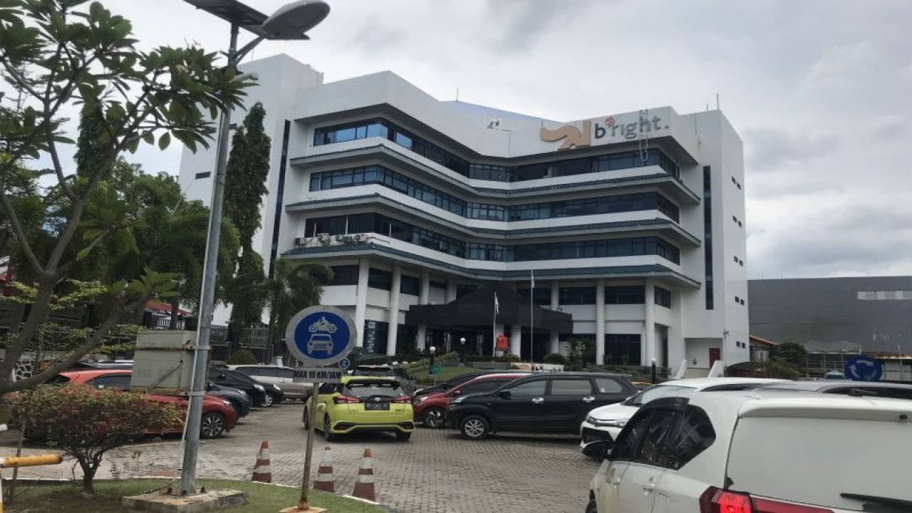 Kantor PT PLN Batam. ANTARA/Yude