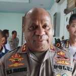 Kapolda Papua Irjen Pol Mathius Fakhiri. (ANTARA/Evarukdijati)-1683807657