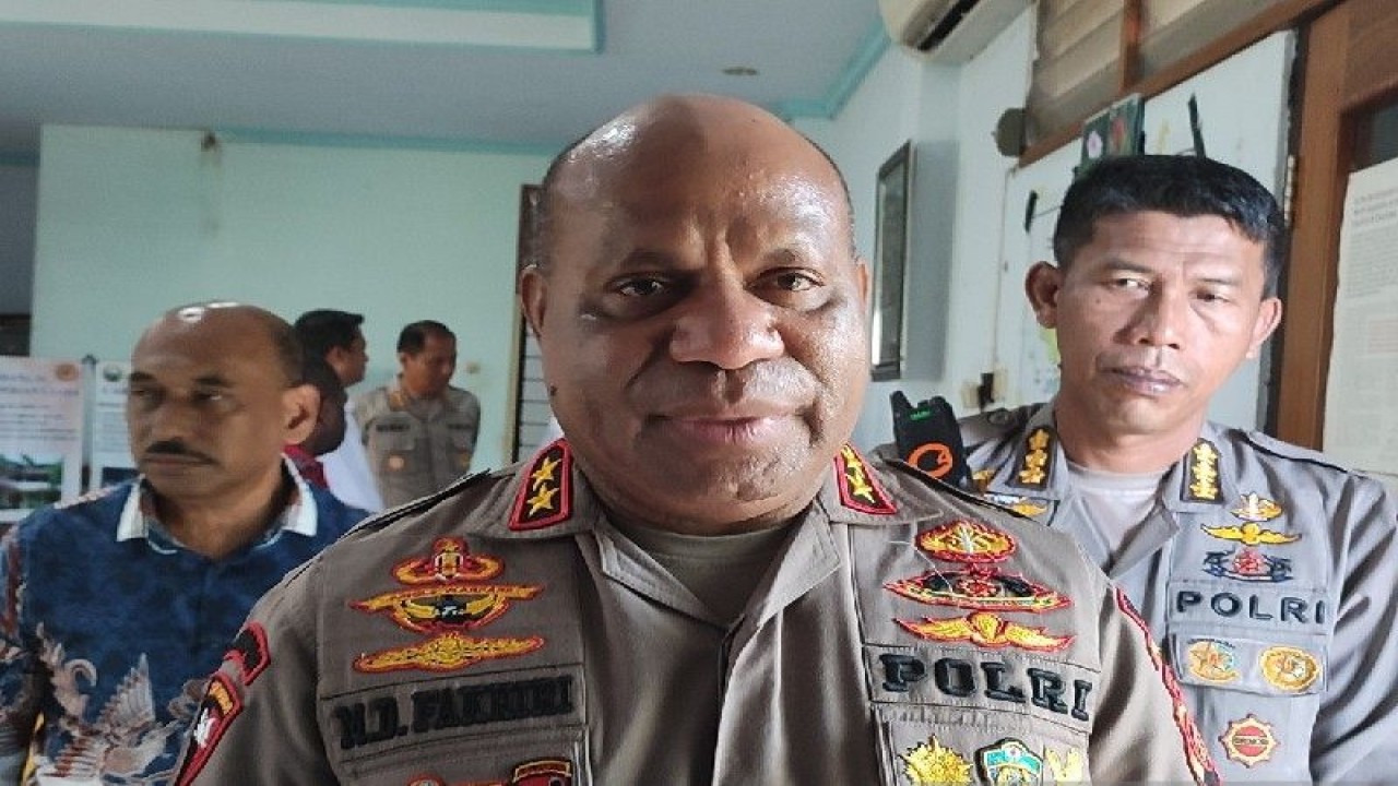 Kapolda Papua Irjen Pol Mathius Langgeng. (ANTARA/Evarukdijati)