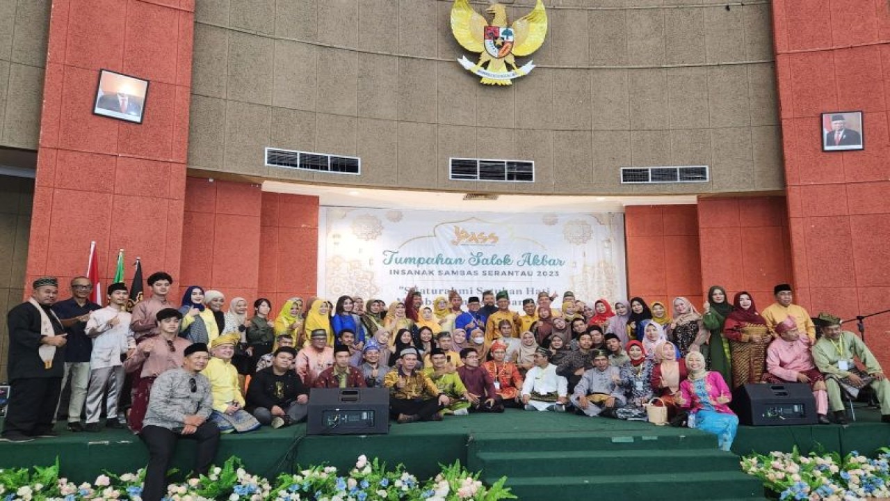 Kegiatan Tumpahan Salok Akbar Sambas 2023 (FOTO ANTARA/Dedi)