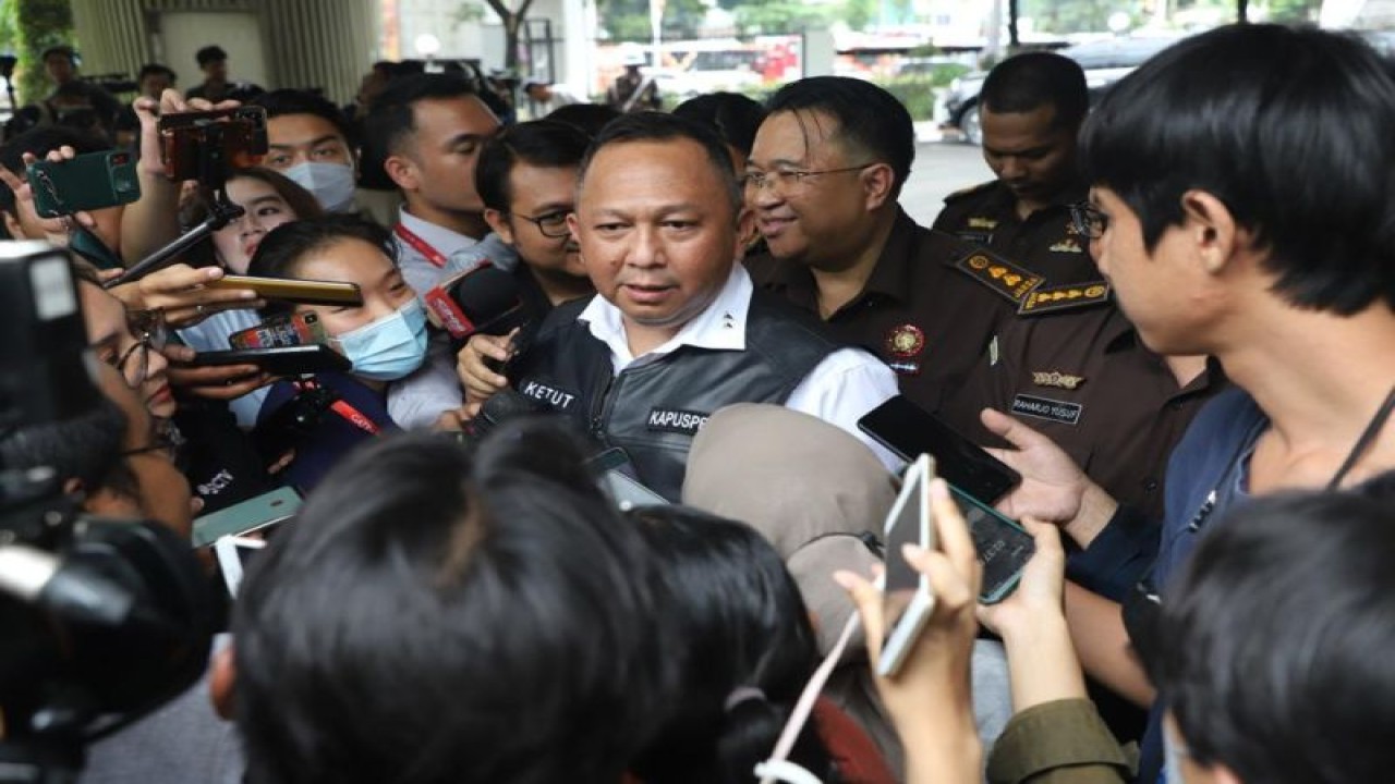 Kepala Pusat Penerangan Hukum (Kapuspenkum) Kejaksaan Agung Ketut Sumedana. (ANTARA/HO-Puspenkum Kejaksaan Agung)