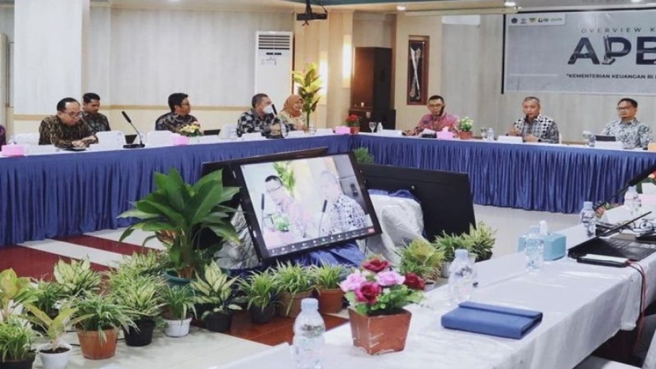 Kemenkeu Perwakilan Maluku menyampaikan realisasi APBD Provinsi Maluku hingga periode 30 April 2023. ANTARA/ Penina F Mayaut.