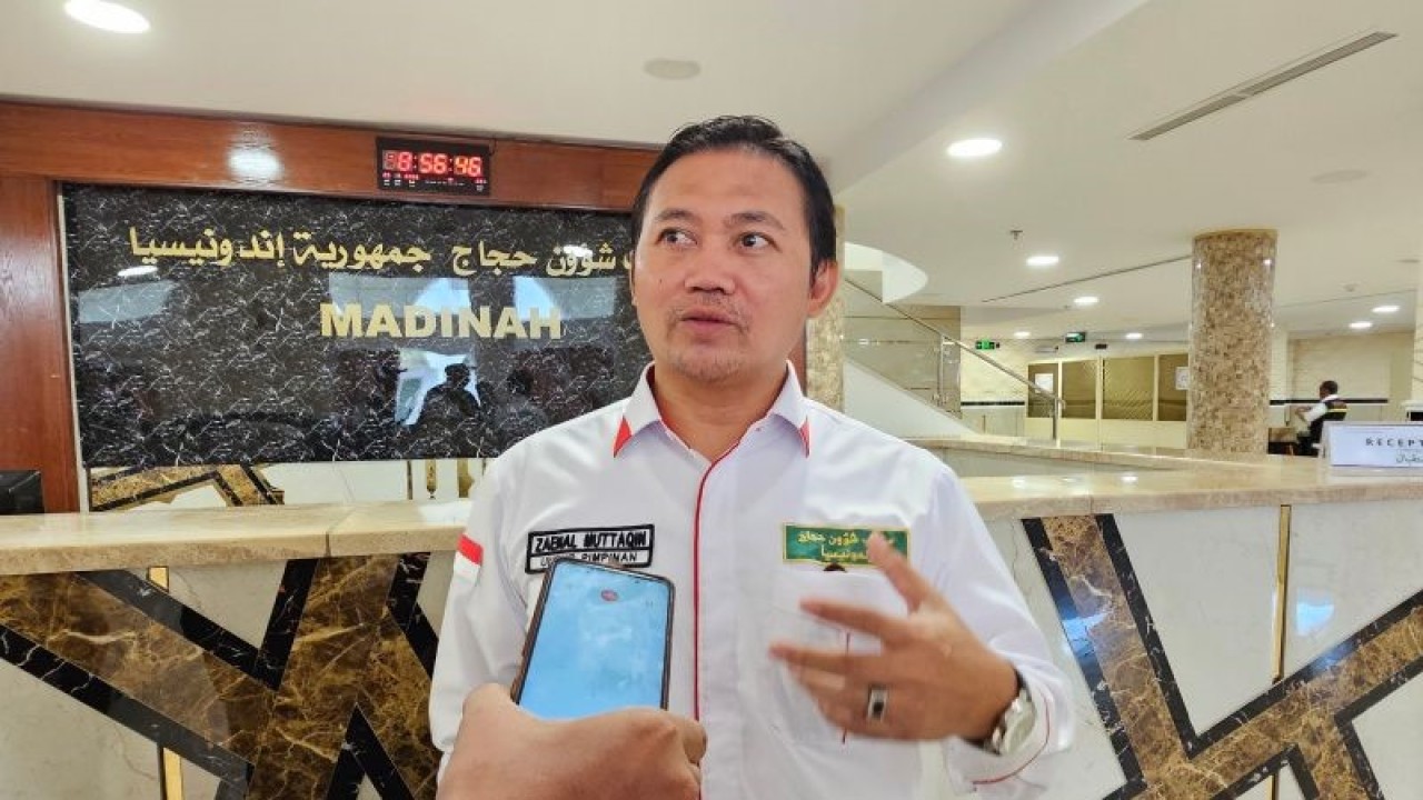 Kepala Daerah Kerja Madinah Zaenal Muttaqin di Madinah, Kamis. ANTARA/Nur Istibsaroh