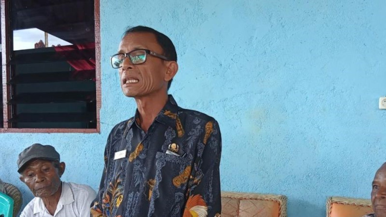 Kepala Dinas Kelautan dan Perikanan Kabupaten Jayapura Rudy Saragih (ANTARA/Agustina Estevani Janggo)