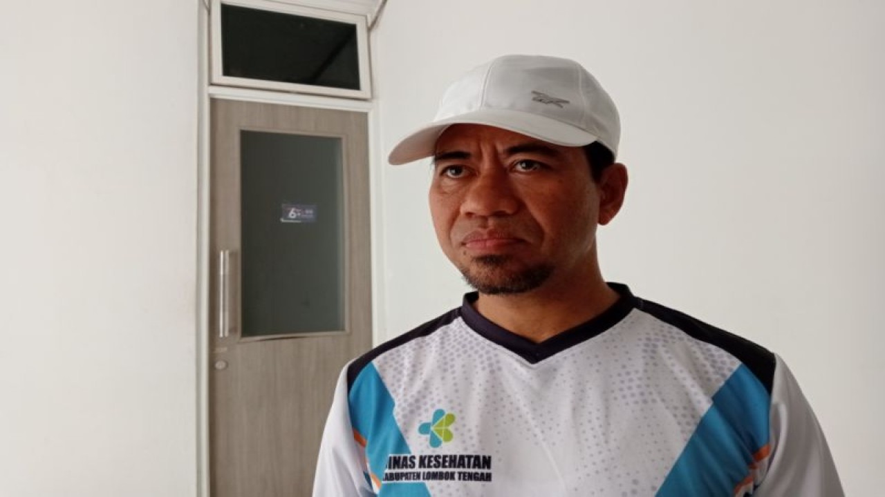 Kepala Dinas Kesehatan Kabupaten Lombok Tengah, Nusa Tenggara Barat, Suardi (ANTARA/Akhyar)