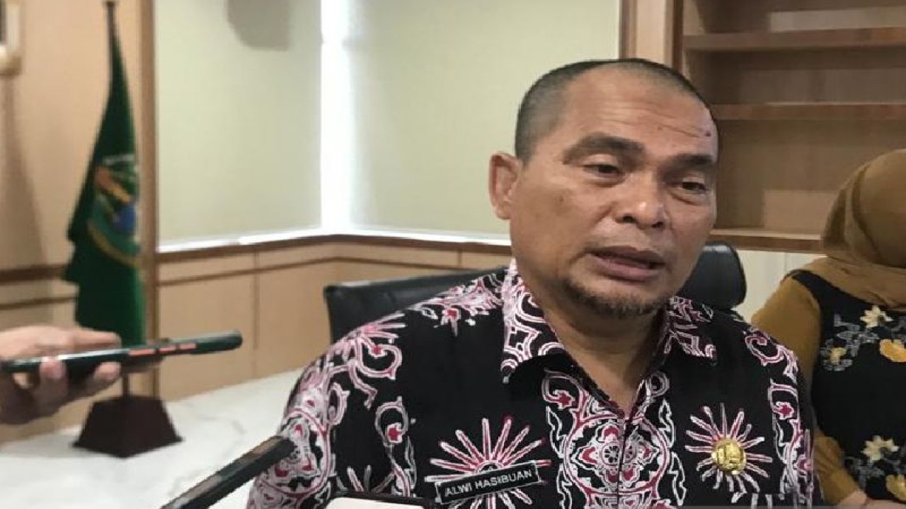 Kepala Dinas Kesehatan Provinsi Sumatera Utara, dr Alwi Mujahit, M.Kes (FOTO ANTARA/Anggi Luthfi Panggabean)