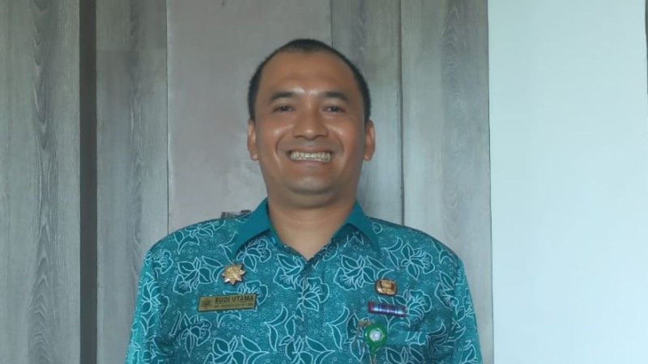 Kepala Dinas Sosial, Pemberdayaan Masyarakat dan Desa Provinsi Kepulauan Bangka Belitung Budi Utama. (ANTARA/ Elza Elvia)