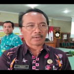 Kepala Dinsos-P3A Kulon Progo, Provinsi DIY, Irianta. (FOTO ANTARA/Sutarmi)-1683623288