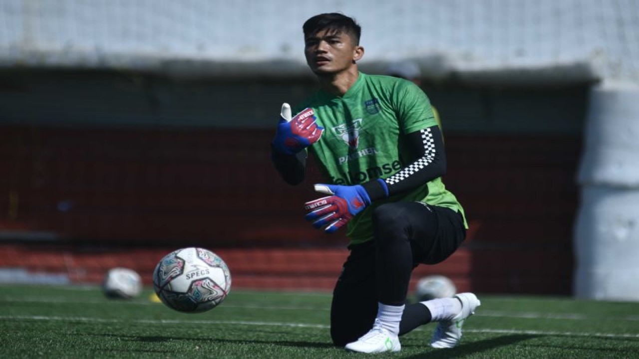 Kiper Persib Bandung Fitrul Dwi Rustapa. (HO/Persib.co.id)