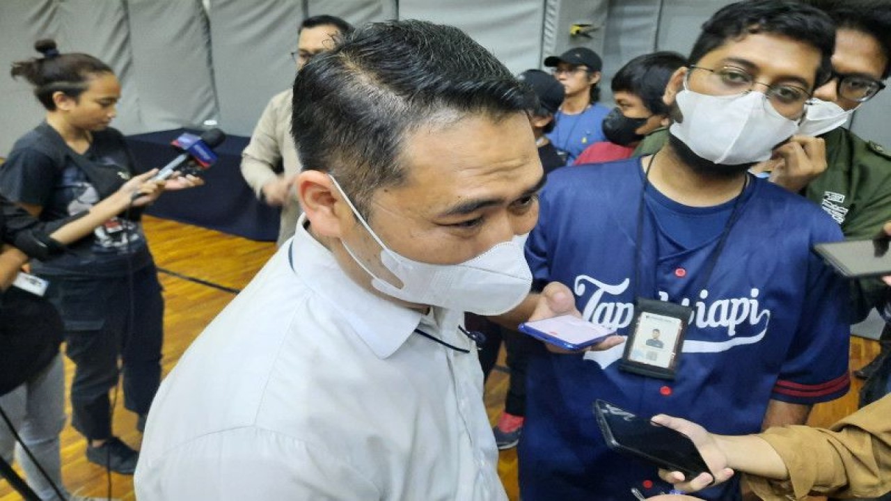 Plt. Deputi Penindakan dan Eksekusi Komisi Pemberantasan Korupsi (KPK) Asep Guntur Rahayu ketika diwawancarai awak media di Gedung Merah Putih KPK, Jakarta, Selasa (16/5/2023). ANTARA/Fath Putra Mulya