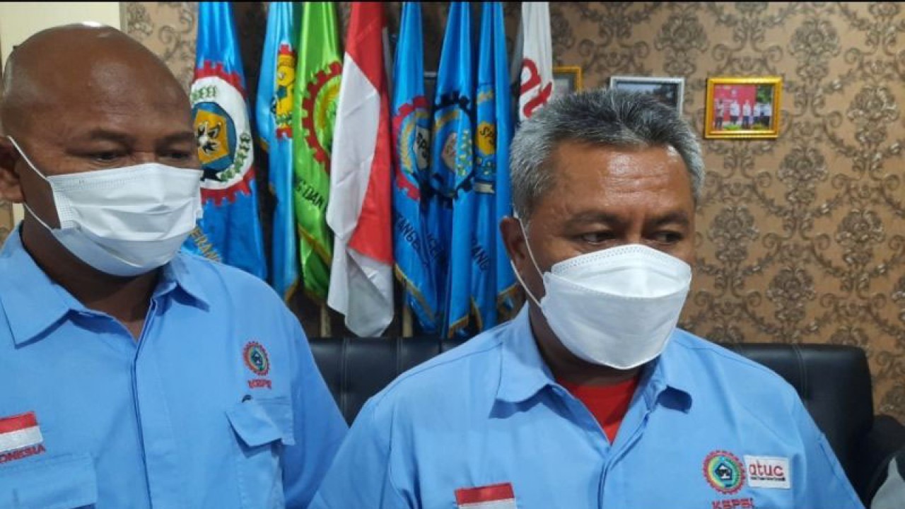 Ketua Dewan Perwakilan Cabang (DPC) KSPSI Kabupaten Tangerang Ahmad Supriadi. ANTARA/Azmi