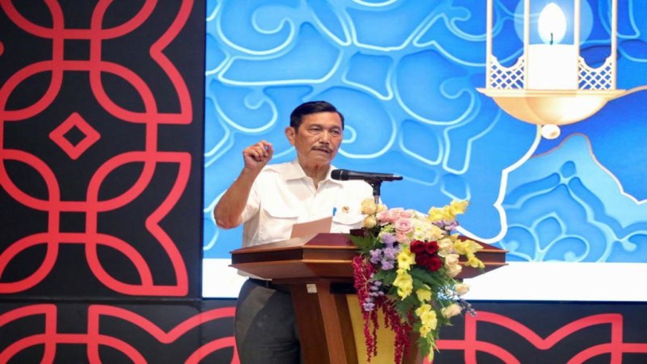 Menko Kemaritiman dan Investasi Luhut Binsar Pandjaitan dalam acara Halalbihalal Idul Fitri 1444 H di Jakarta, Selasa (2/5/2023). (ANTARA/HO Kemenko Kemaritiman dan Investasi)