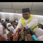 Menag lepas keberangkatan jamaah kloter 1 di Bandara Soekarno-Hatta-1684913582