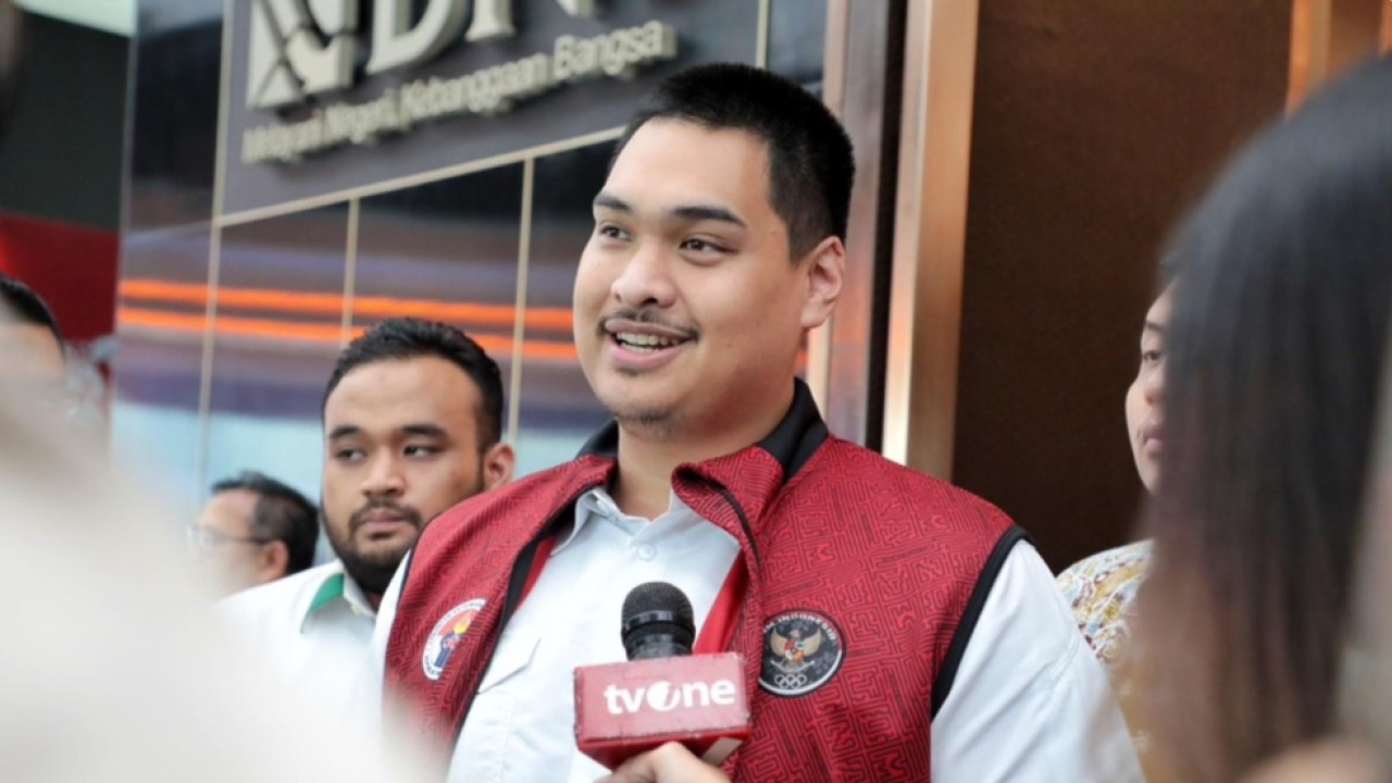 Menpora Dito Ariotedjo