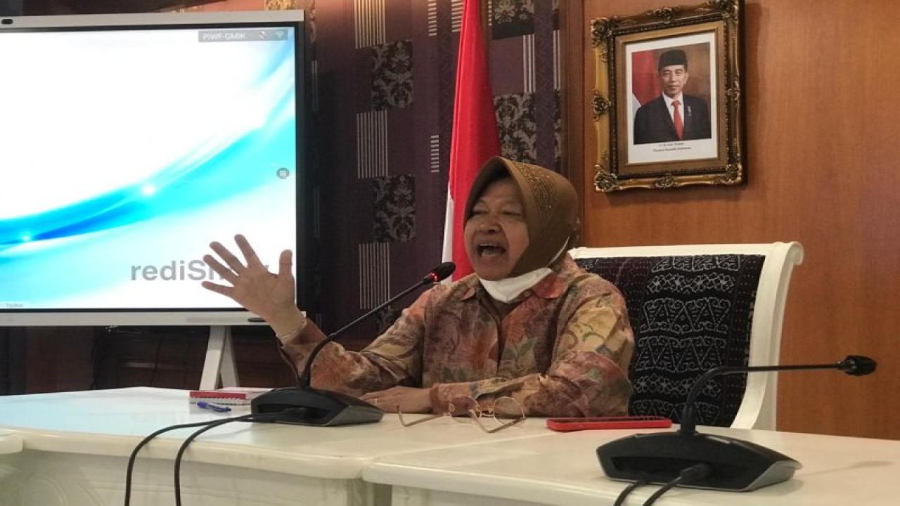 Menteri Sosial Tri Rismaharini ditemui di Kantor Kementerian Sosial Jakarta, Rabu (24/5/2023). (ANTARA/Devi Nindy)