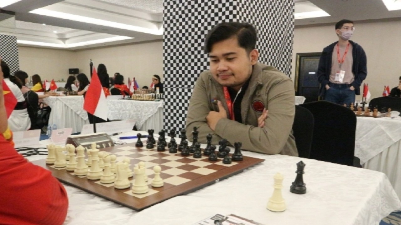 Grand Master (GM) Novendra Priasmoro/Dok Asian Zone 3.3 
