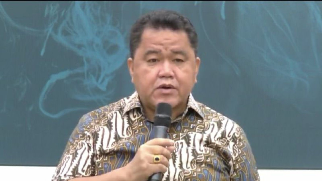 Dirjen Pencegahan dan Pengendalian Penyakit (P2P) Kemenkes RI Maxi Rein Rondonuwu dalam konferensi pers Hari Tanpa Tembakau Sedunia 2023 di Gedung Kemenkes RI, Jakarta, Senin (29/5/2023). (ANTARA/Andi Firdaus).
