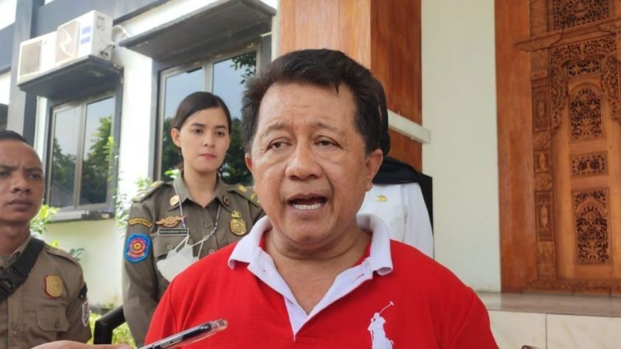 Pelaksana Tugas (Plt) Kepala Dinas Perdagangan Kota Semarang Fajar Purwoto. ANTARA/Zuhdiar Laeis