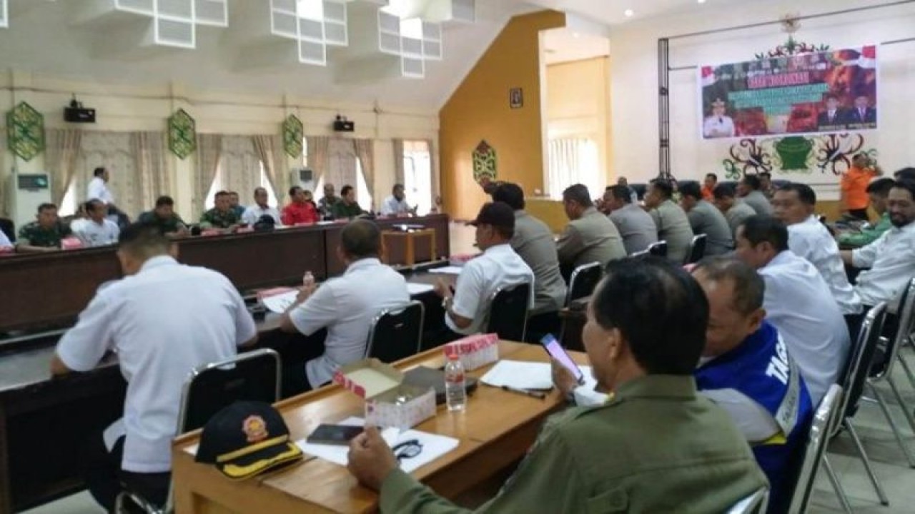 Rapat koordinasi pengendalian karhutla yang dilaksanakan di aula Bappeda dan Litbang Pulang Pisau, Kamis (25/5/2023). ANTARA/Dokumen Pribadi