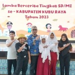 Peringatan Hari Buku Nasional di Kabupaten Kubu Raya (ANTARA/Rendra Oxtora)-1684321945