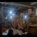 Pj Bupati Kobar Budi Santosa saat melakukan sidak ke Pasar Indrasari, Selasa (30/5/2023). ANTARA/Safitri RA-1685520387