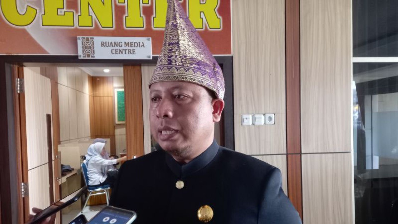 Plt Kepala Dinas Pekerjaan Umum dan Penataan Ruang Provinsi Bengkulu Tejo Soeroso. ANTARA/Anggi Mayasari