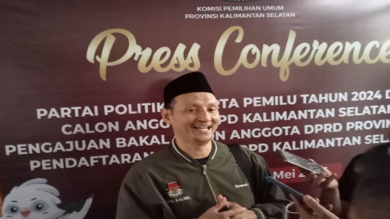 Plt. Ketua Komisi Pemilihan Umum Kalsel Siswandi. (ANTARA/Sukarli)